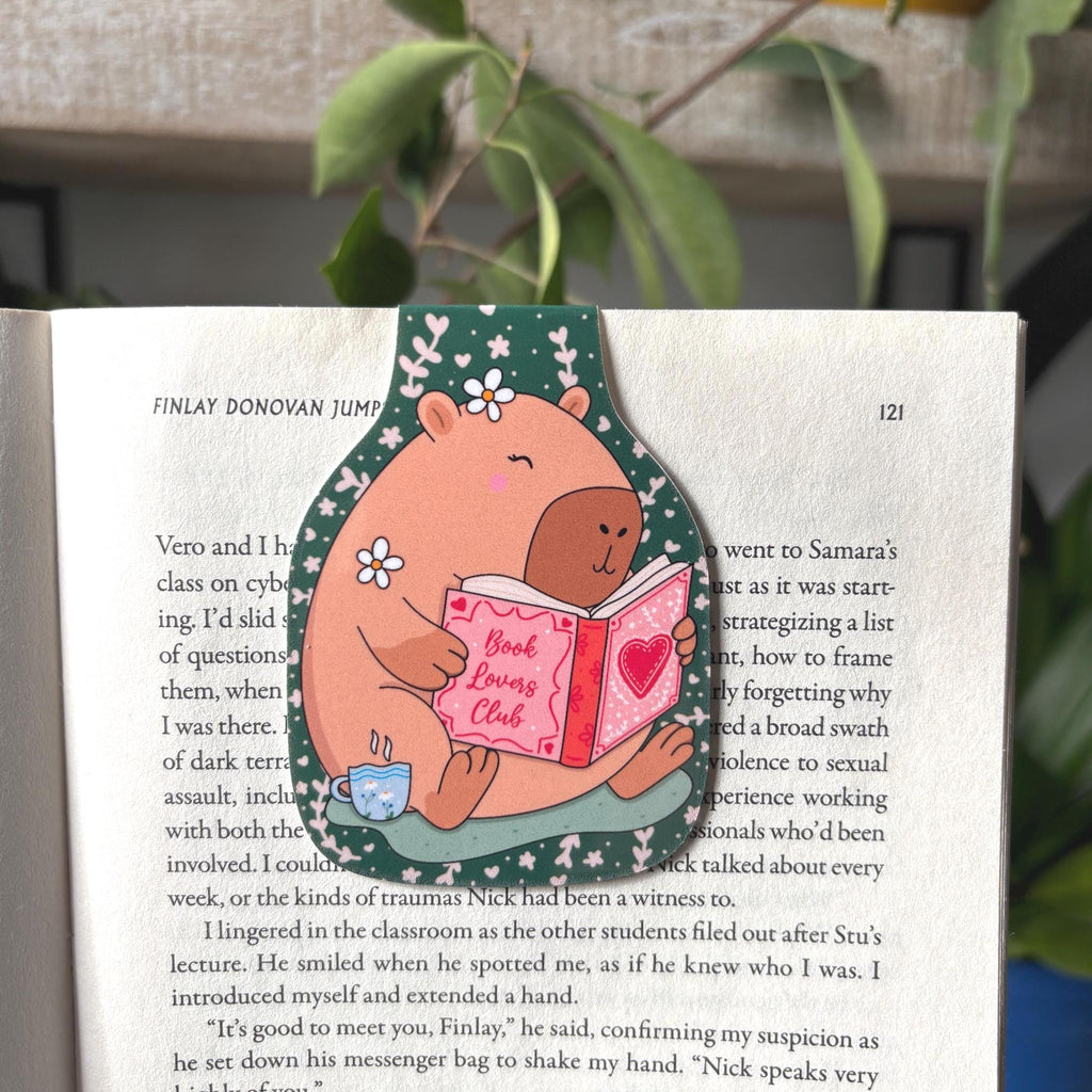 Capybara Reading Magnetic Bookmark